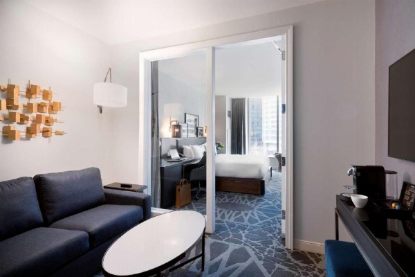 LondonHouse Chicago, Curio Collection by Hilton image 31